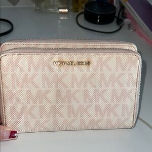 Michael Kors Blush Monogram Wallet